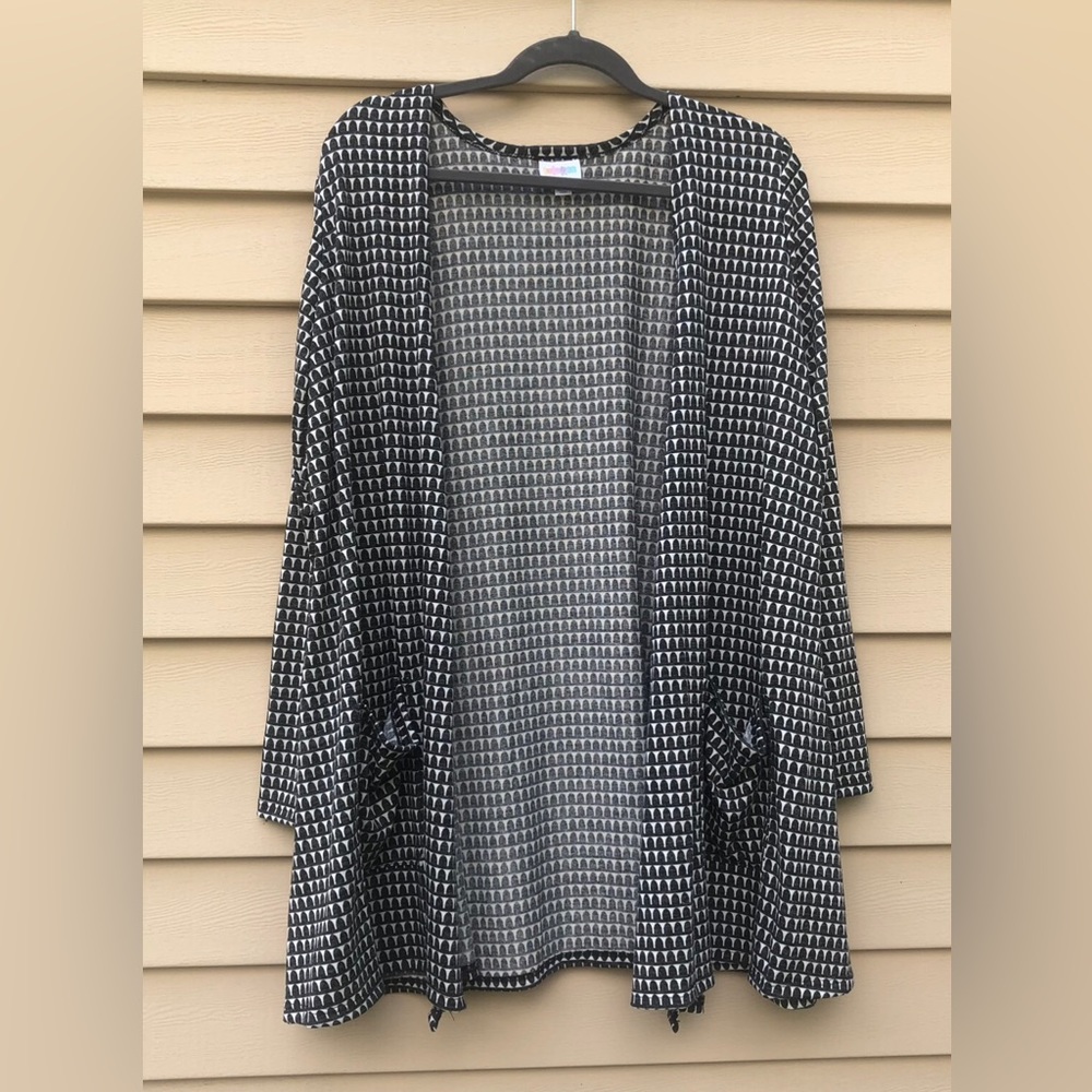 New without tags Lularoe Caroline cardigan - size Large, L